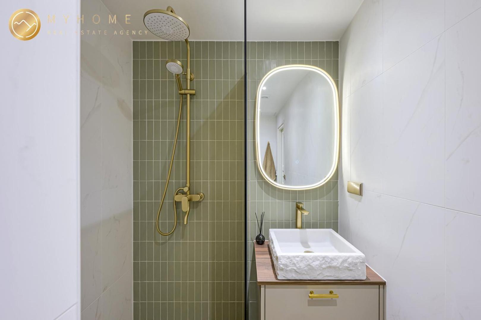 Luxury Next To Old Town